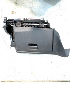 Boite a gants BMW SERIE 1 E88 CABRIO Essence 2