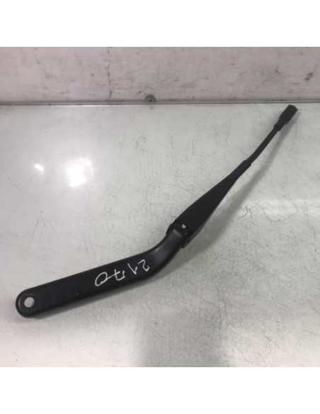 Bras essuie glace avant gauche BMW SERIE 1 E88 CABRIO Essence