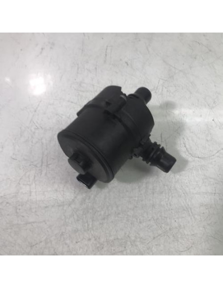 Pompe à eau BMW SERIE 1 F20 PHASE 2 Essence