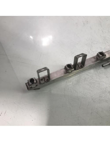 Rampe injection BMW SERIE 1 E88 CABRIO Essence