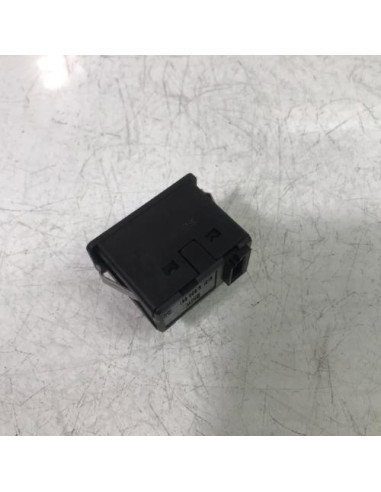 Prise port USB BMW SERIE 1 E87 PHASE 1 