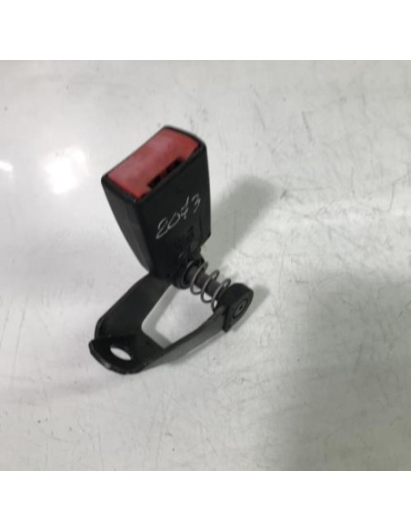 Attache ceinture arriere droit BMW X3 E83 PHASE 1 Diesel