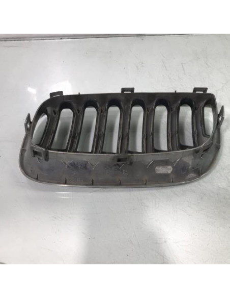 Grille de calandre droite BMW X3 E83 PHASE 1 Diesel