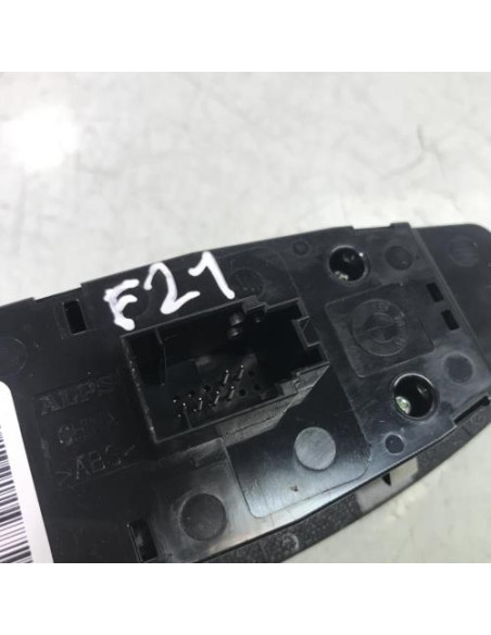Interrupteur de leve vitre avant gauche BMW SERIE 1 F21 PHASE 2 