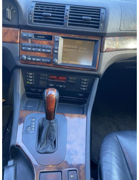 Vitre avant droit BMW SERIE 5 E39 TOURING PHASE 1 BREAK Diesel