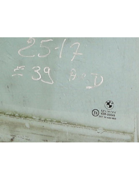 Vitre arriere droit BMW SERIE 5 E39 TOURING PHASE 1 BREAK Diesel