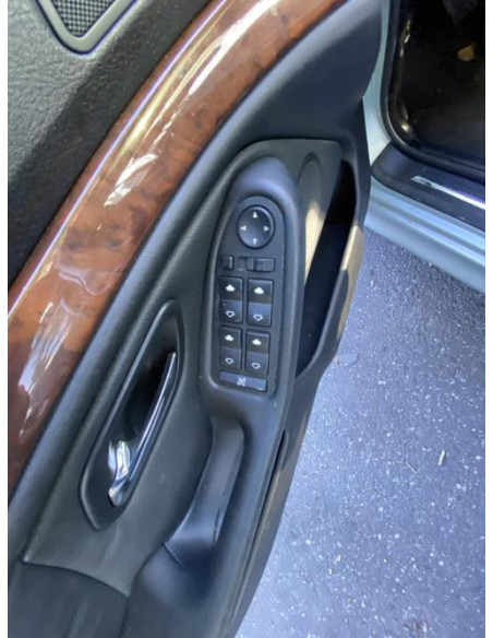 Poignee interieur arriere droit BMW SERIE 5 E39 TOURING PHASE 1 BREAK Diesel