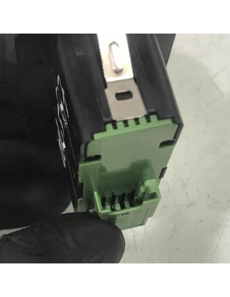 Bouton/Interrupteur BMW SERIE 5 F07 GRAN TURISMO PHASE 2 Essence