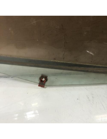 Vitre arriere gauche BMW SERIE 3 E46 PHASE 2 