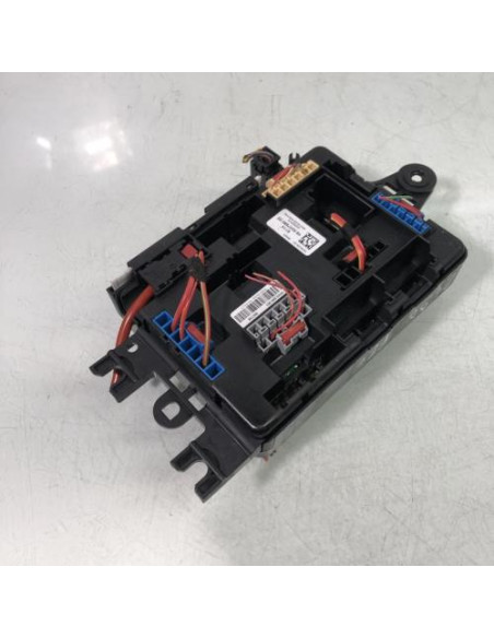 Porte fusible BMW SERIE 1 F20 PHASE 2 Essence