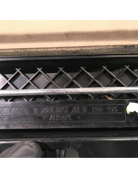 Boite a gants BMW SERIE 3 E46 PHASE 2 