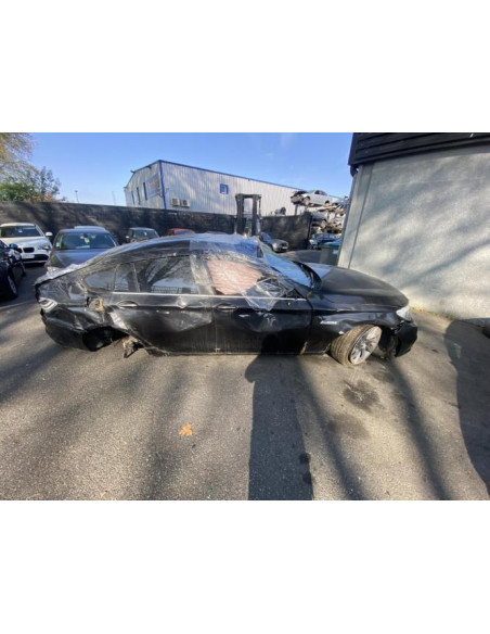 Pare boue avant gauche BMW SERIE 5 F07 GRAN TURISMO PHASE 2 Essence