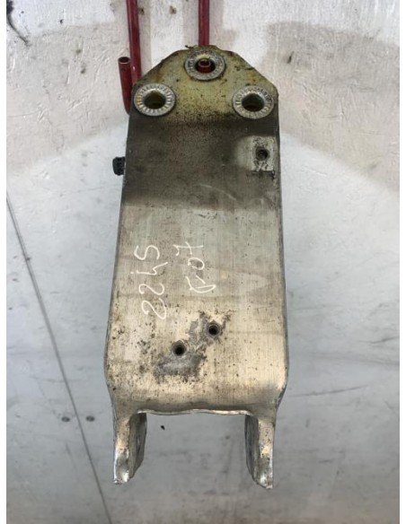 Support de pare chocs avant BMW SERIE 5 F07 GRAN TURISMO PHASE 2 Essence