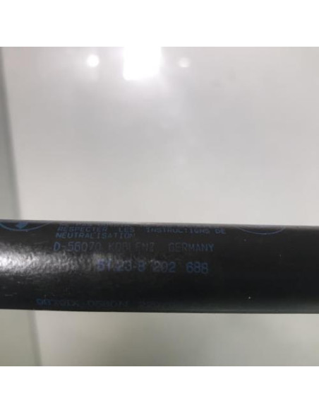 Verin de capot BMW SERIE 3 E46 PHASE 1 Essence