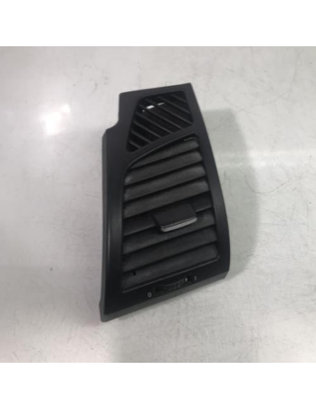 Aerateur tableau de bord avant gauche BMW SERIE 1 E87 PHASE 1 Diesel
