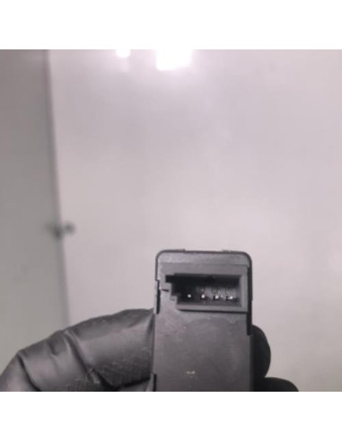 Prise port USB BMW SERIE 1 E87 PHASE 1 Diesel