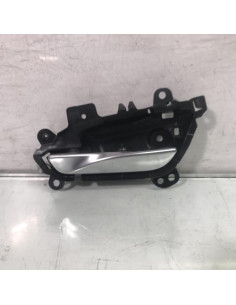 Poignee interieur arriere gauche BMW SERIE 1 F20 PHASE 2 Essence 2