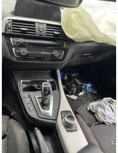 Poignee interieur arriere gauche BMW SERIE 1 F20 PHASE 2 Essence