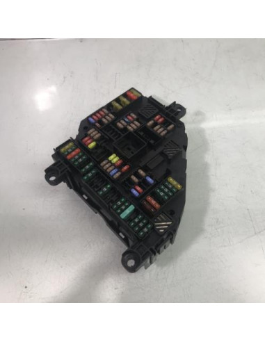 Porte fusible BMW SERIE 5 F07 GRAN TURISMO PHASE 2 Essence