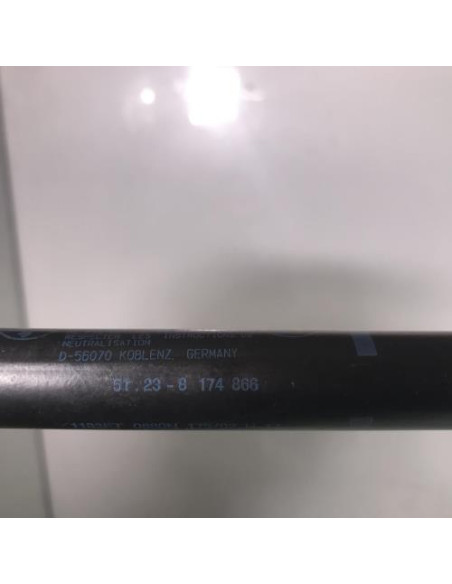 Verin de capot BMW SERIE 5 E39 