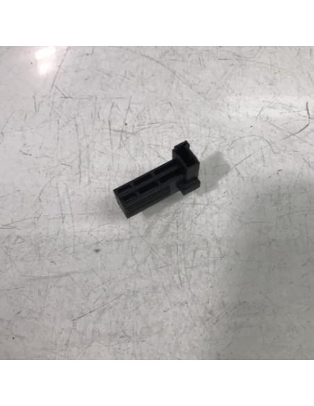 Contacteur feu stop BMW SERIE 5 F07 GRAN TURISMO PHASE 2 Essence