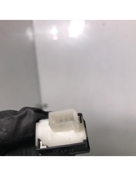 Bouton/Interrupteur BMW SERIE 5 F07 GRAN TURISMO PHASE 2 Essence