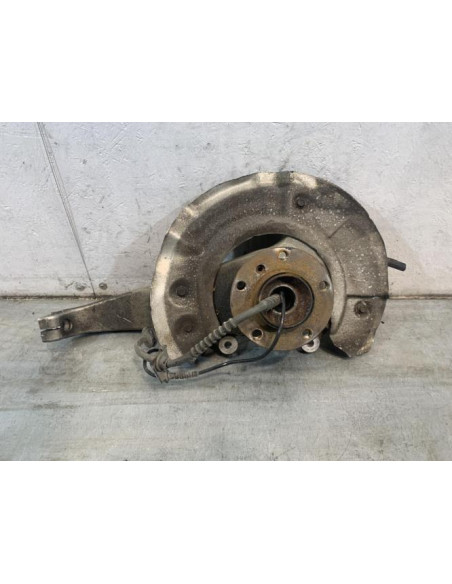 Fusee avant droit BMW SERIE 5 F10 PHASE 1 Essence