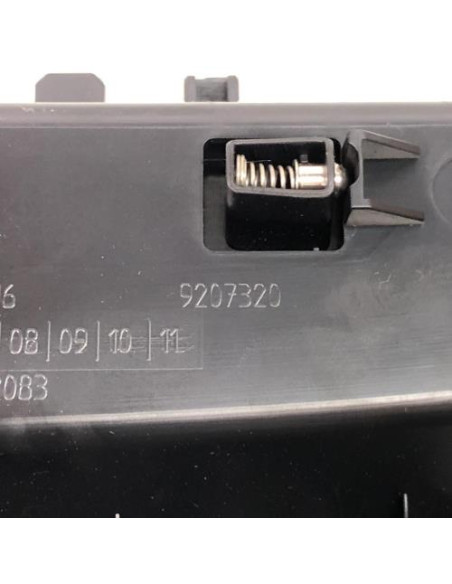 Console central (interieur plastique) BMW SERIE 1 F20 PHASE 2 Essence