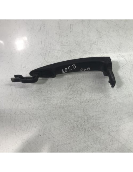 Poignee porte avant gauche BMW SERIE 1 E87 PHASE 1 Essence