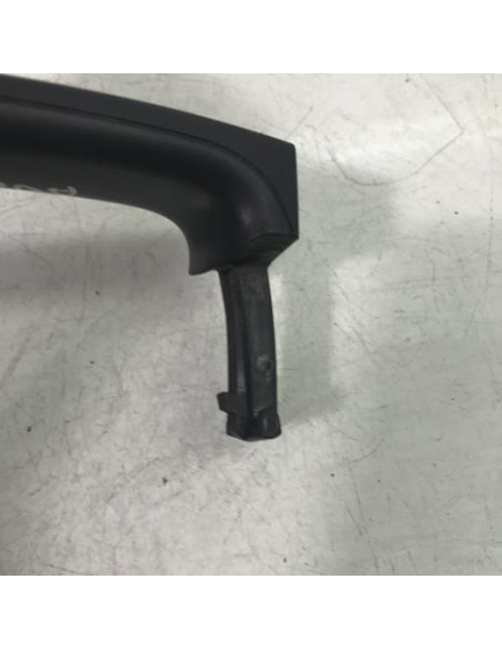 Poignee porte avant gauche BMW SERIE 1 E87 PHASE 1 Essence