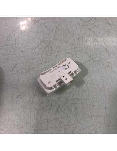 Eclairage de plafonnier BMW SERIE 2 F45 ACTIVE TOURER PHASE 2 Diesel