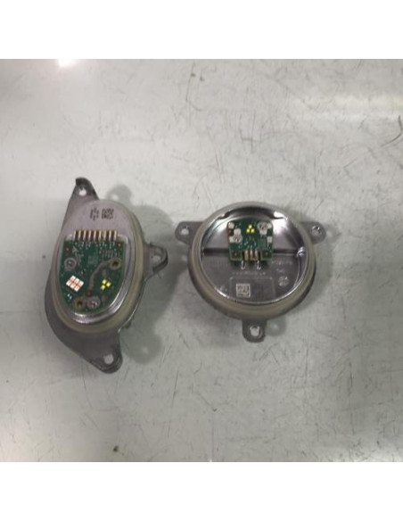 Boitier xenon BMW SERIE 2 F45 ACTIVE TOURER PHASE 2 Diesel