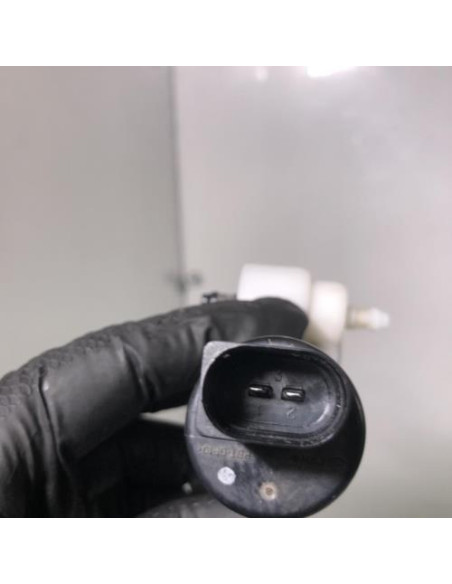 Pompe lave glace arriere BMW SERIE 2 F45 ACTIVE TOURER PHASE 2 Diesel