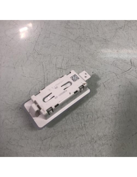 Eclairage de plafonnier BMW SERIE 2 F45 ACTIVE TOURER PHASE 2 Diesel