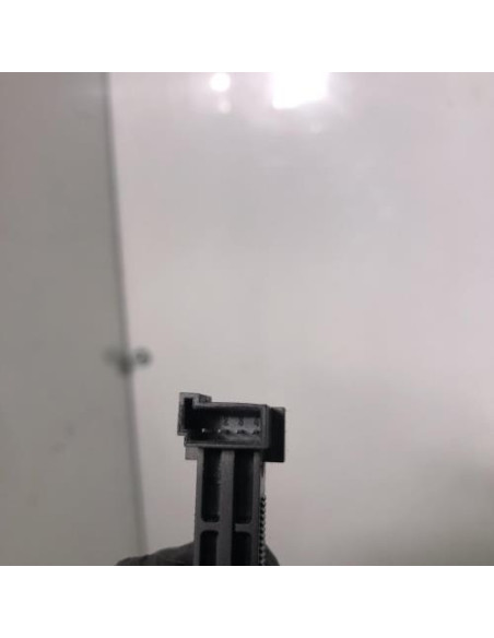 Contacteur feu stop BMW SERIE 1 E87 PHASE 2 Diesel