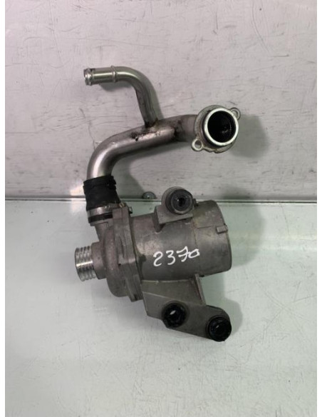 Pompe à eau BMW SERIE 3 E90 PHASE 2 Essence