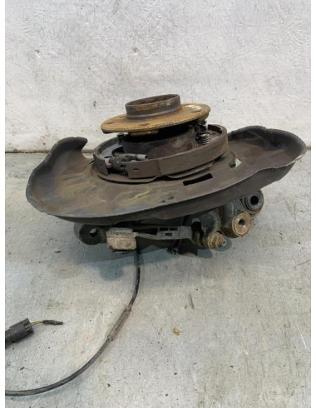 Fusee arriere droit BMW SERIE 4 F36 GRAN COUPE PHASE 1 Diesel