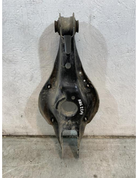 Bras de suspension arriere gauche BMW SERIE 4 F36 GRAN COUPE PHASE 1 Diesel