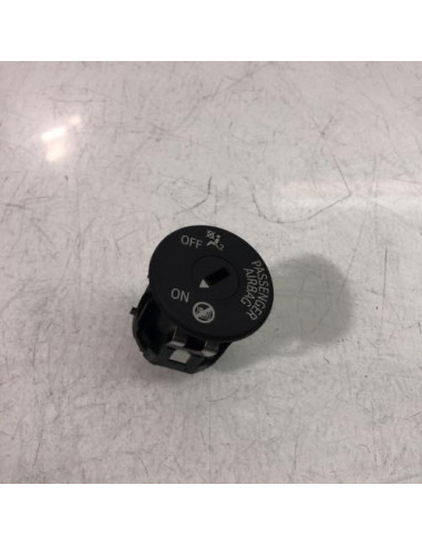 Bouton/Interrupteur BMW SERIE 4 F36 GRAN COUPE PHASE 1 Diesel