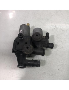 Robinet de chauffage BMW X3 E83 PHASE 1 Diesel 2