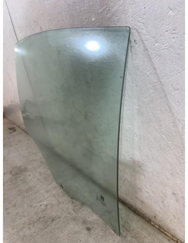 Vitre arriere droit BMW SERIE 3 E90 PHASE 1 Diesel