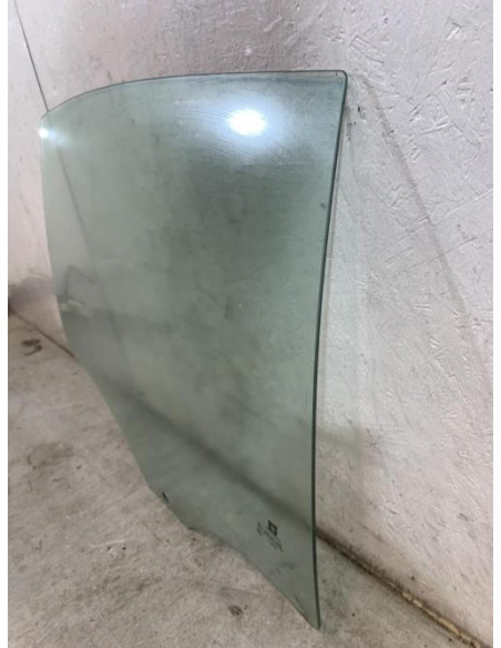 Vitre arriere droit BMW SERIE 3 E90 PHASE 1 Diesel