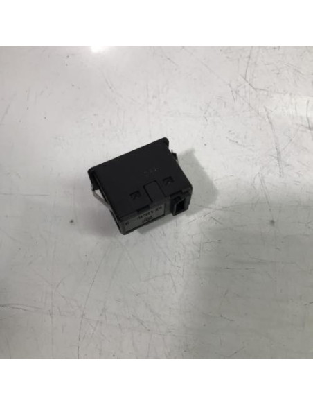 Prise port USB BMW SERIE 3 E90 PHASE 1 Diesel