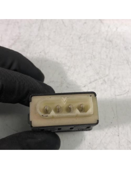 Bouton/Interrupteur BMW SERIE 3 E36 COMPACT Diesel