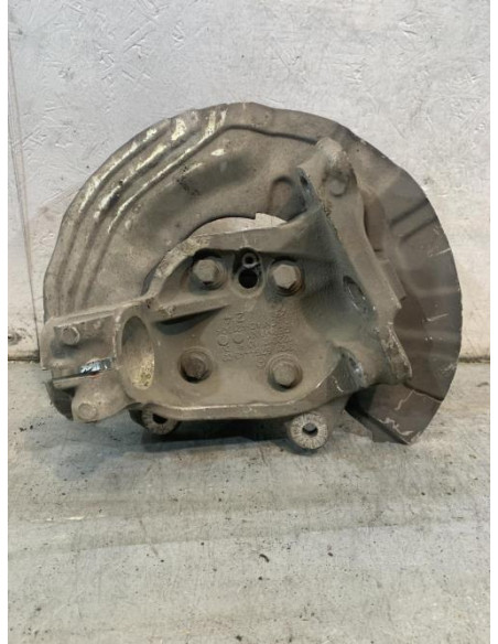 Fusee avant gauche BMW SERIE 3 E90 PHASE 1 Diesel