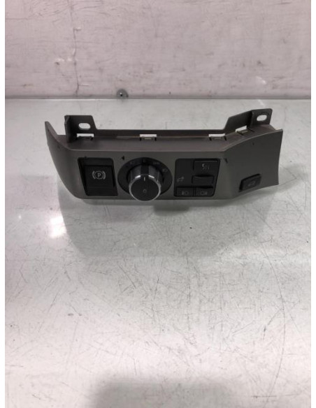 Bouton de warning BMW SERIE 7 E65 PHASE 2 Diesel