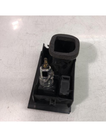 Console central (interieur plastique) BMW SERIE 7 E65 PHASE 2 Diesel