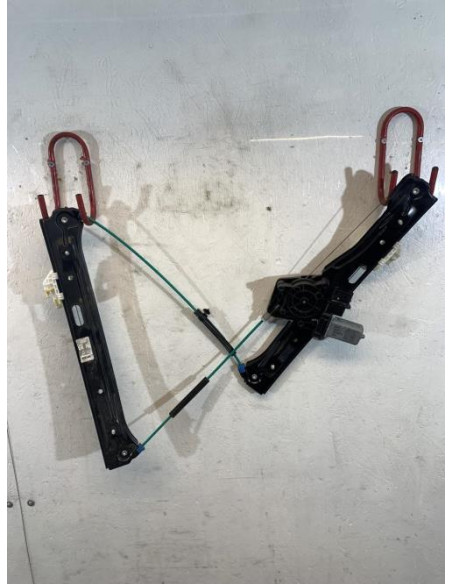 Leve vitre electrique avant droit BMW SERIE 1 F20 PHASE 2 Diesel