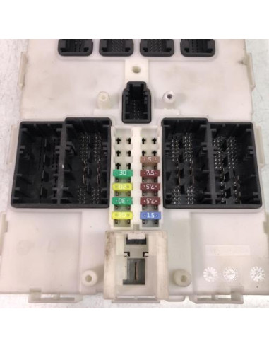 Porte fusible BMW SERIE 4 F36 GRAN COUPE PHASE 1 Diesel