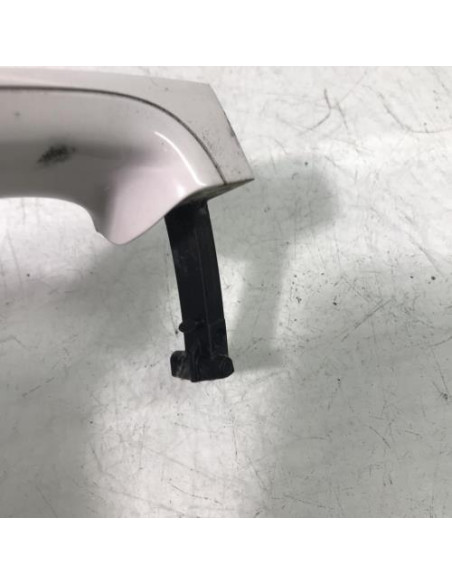 Poignee porte avant droit BMW SERIE 1 F20 PHASE 2 Essence